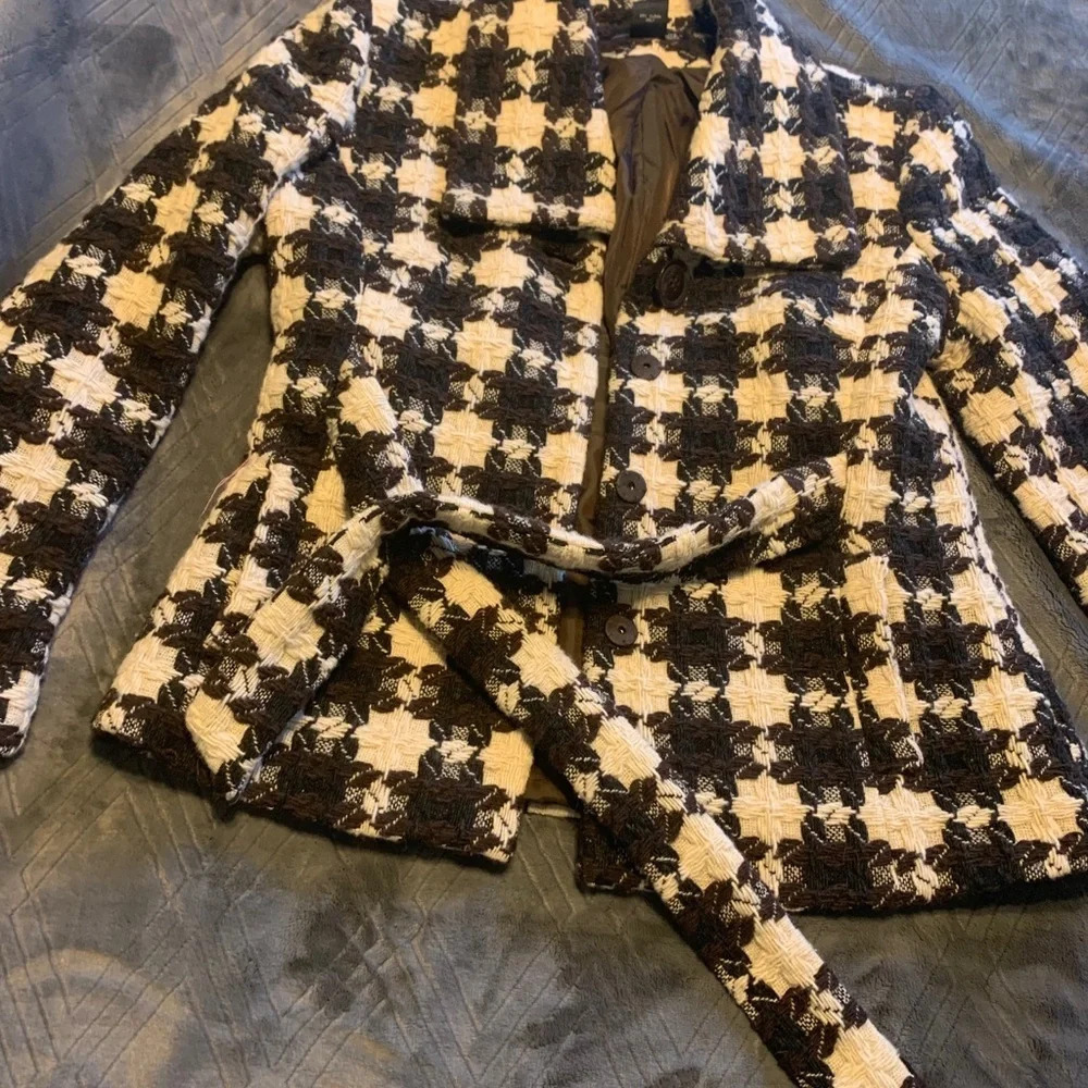 Patterned Quilted Jacket - Picture 2 of 4
